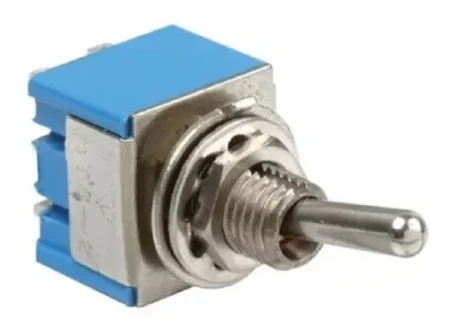 SWITCH CON PALANCA DE 6 PATAS 2P-2T ON -OFF-ON 6A 125V/3A 250V