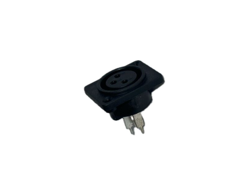 PLUG PARA CHASIS TIPO CANNON CON 3 PINES